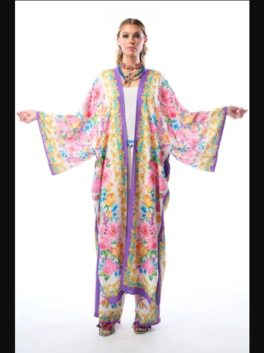 Aratta Blossom Maxi Kimono White Floral NWT one size